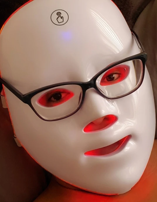 Red light mode in use at home