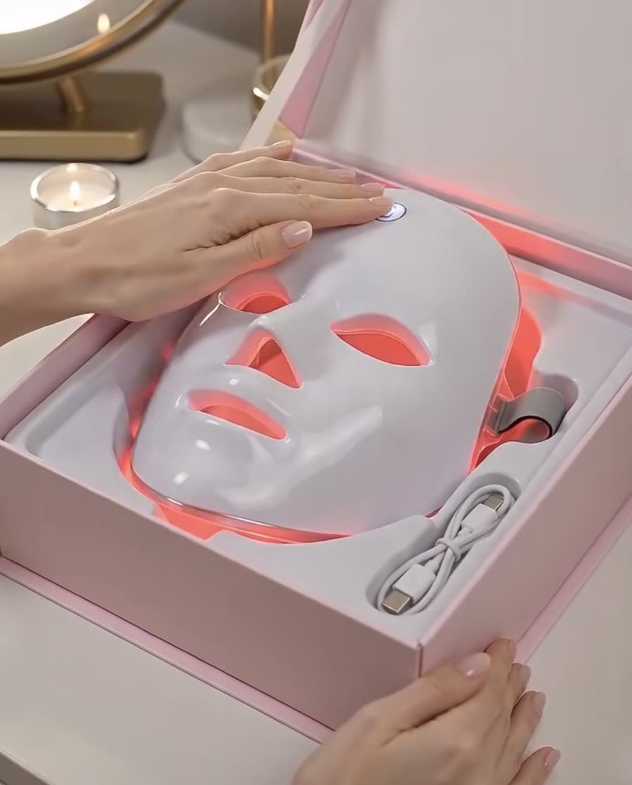 Beyond Skin LED Light Therapy Mask — as used by Amanda Kennedy